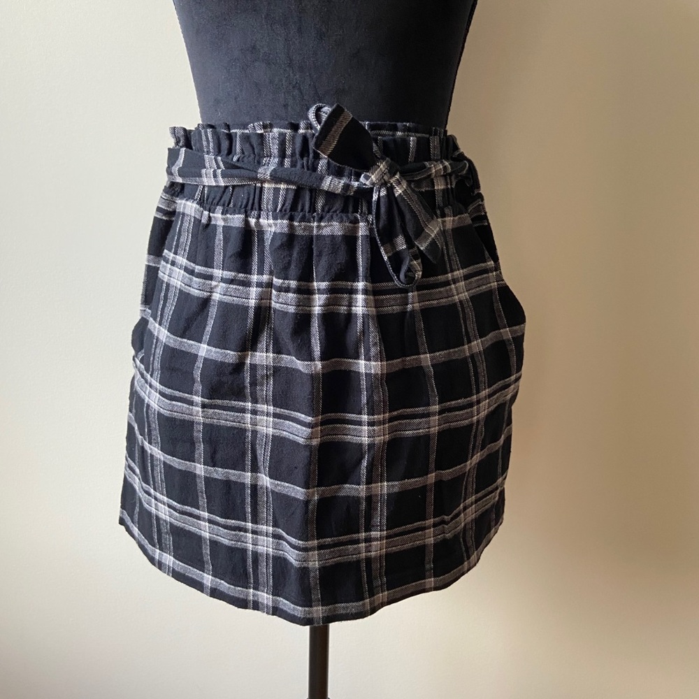 Plaid skirt